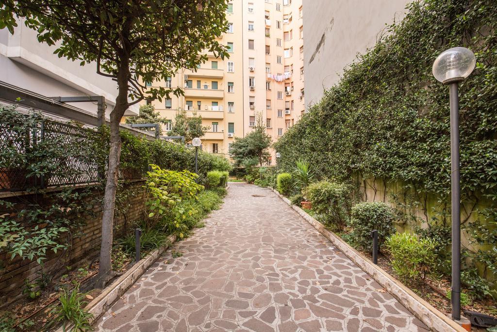 M&L Apartment - Caracalla Holiday Roma Eksteriør bilde